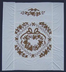 Custom Amish Quilts - Country Love Wreath Quilt Top