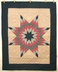 Custom Amish Quilts - Rose Green Lone Star Certified Small Quilt Wall Hanging