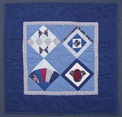 Custom Amish Quilts - Sampler Grandmas Tulip Fan Small Patchwork Wall Hanging Quilt
