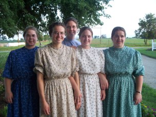 Amish Mennonite Women